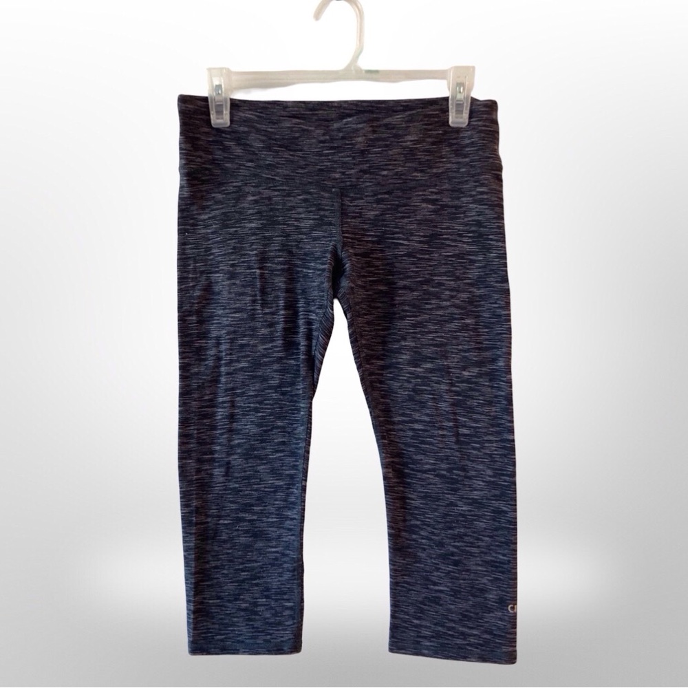 Alo Yoga High-Waist Airbrush Capri Leggings | Heather Charcoal | Medium